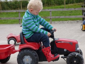 children's pedal tractor
