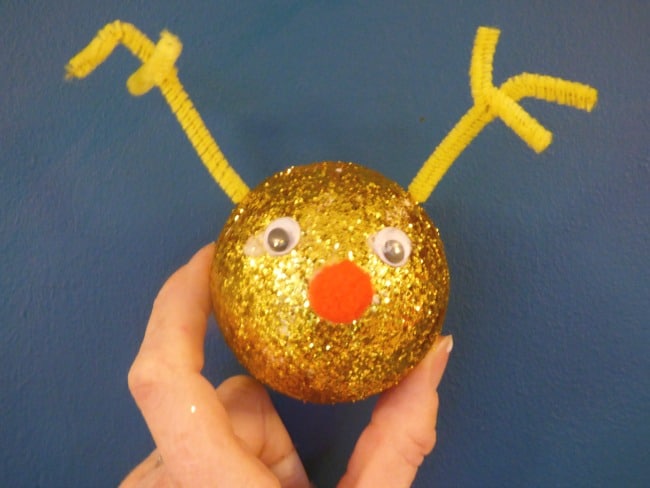 Reindeer bauble craft