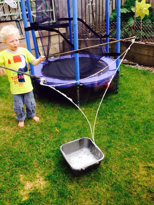 DIY giant bubble mix wands