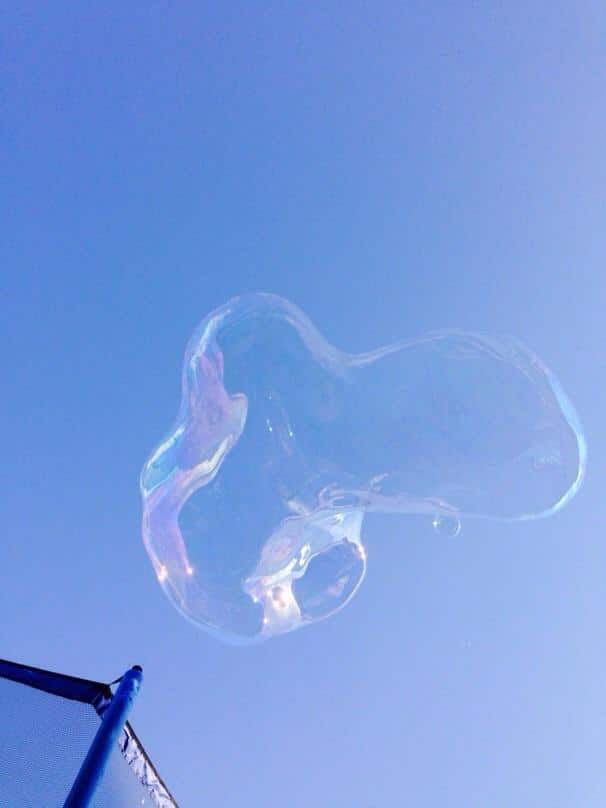 DIY giant bubble mix wands