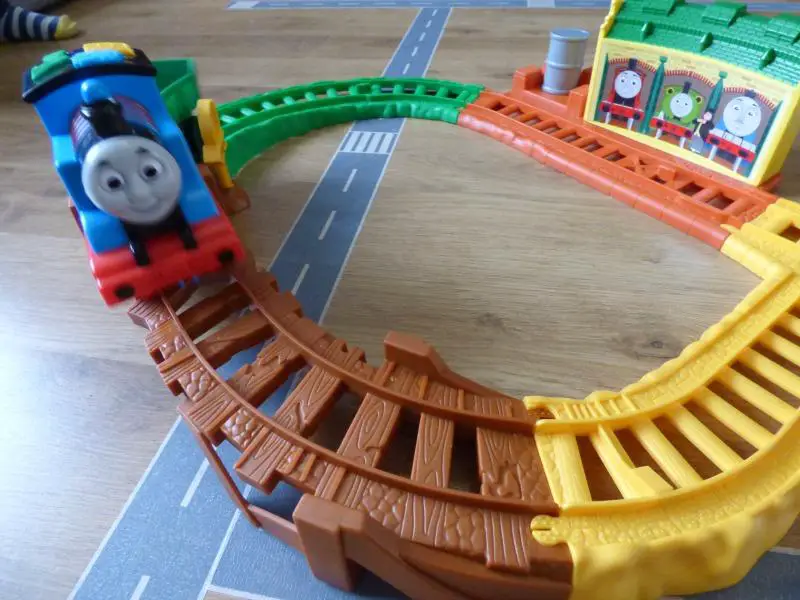 thomas the tank my first train track