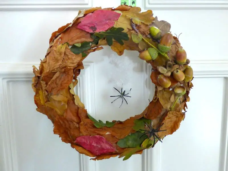 Hobbycraft DIY Halloween wreath