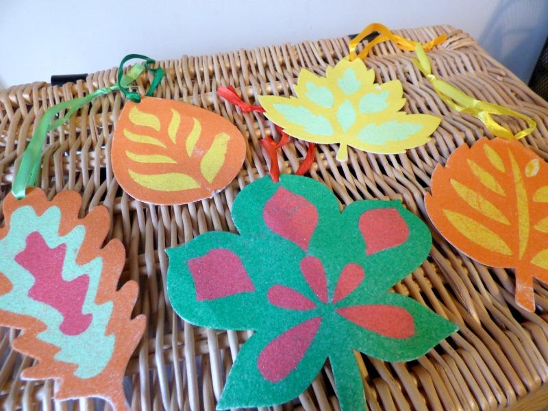 Baker Ross autumn crafts