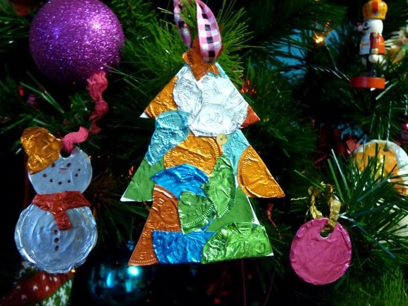 CHristmas tree decorations DIY