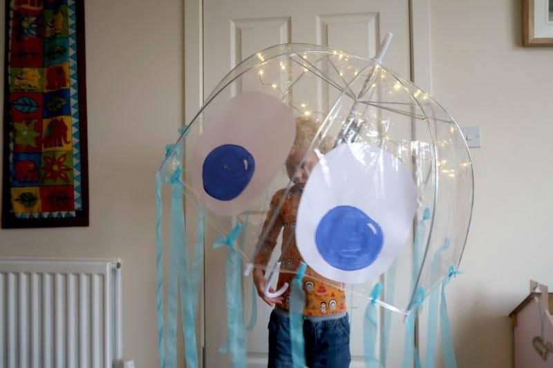 DIY Jellyfish Costume  Jellyfish halloween costume, Jellyfish