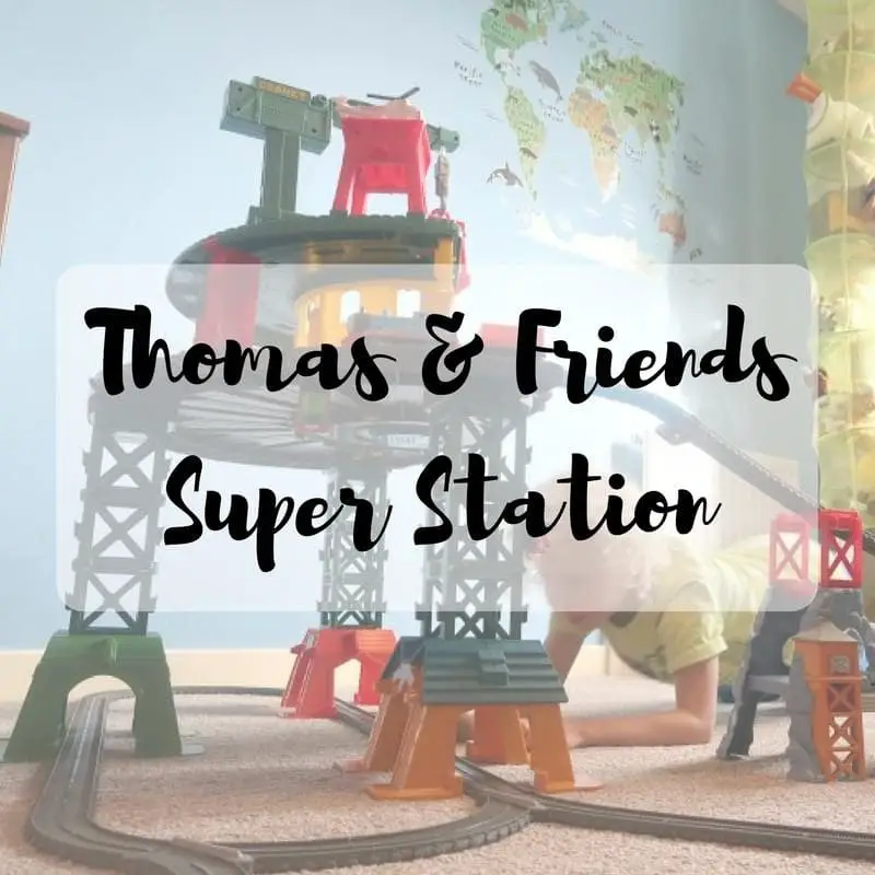 Thomas and friends hot sale super station canada