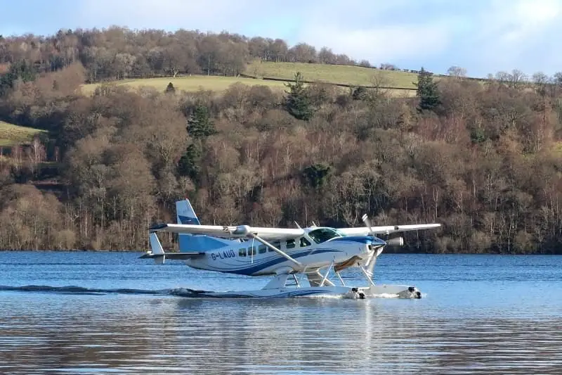 seaplane