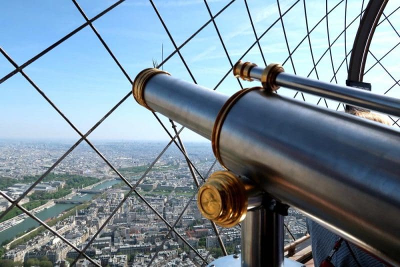 telescope on eiffel tower