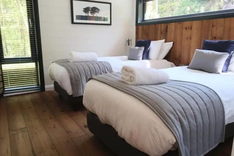 Darwin Forest twin bedroom Glade lodge