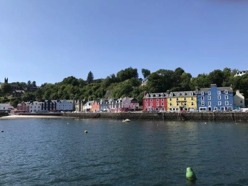 Tobermory colourful houses