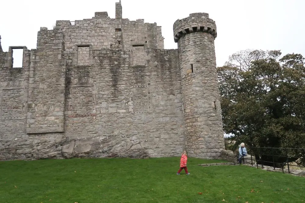 Edinburgh castle Craigmillar