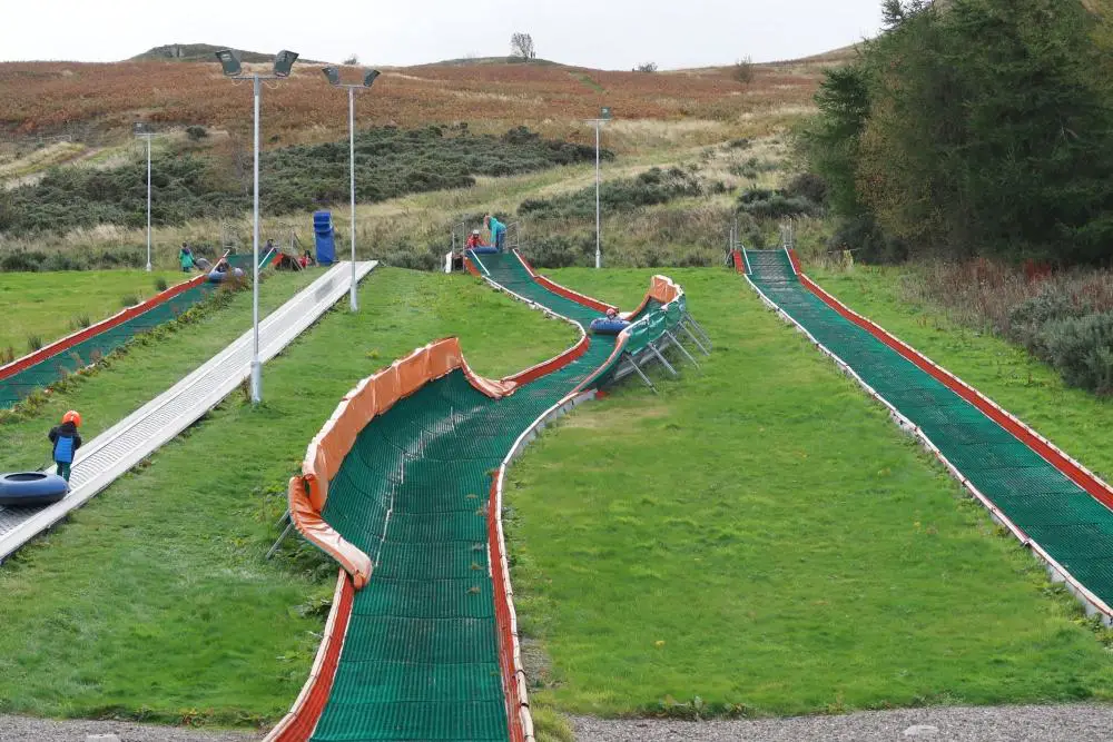 midlothian ski centre tubing lanes