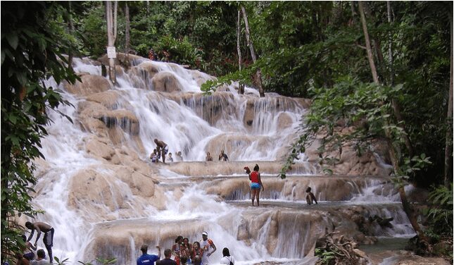 Jamaica sights Duns River Falls