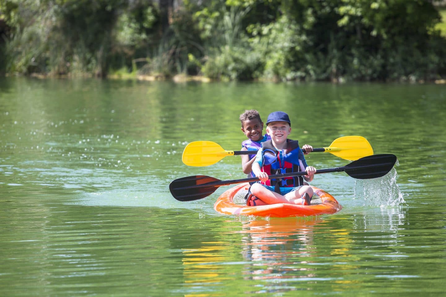 Kayaking Alp lake - Monkey and Mouse