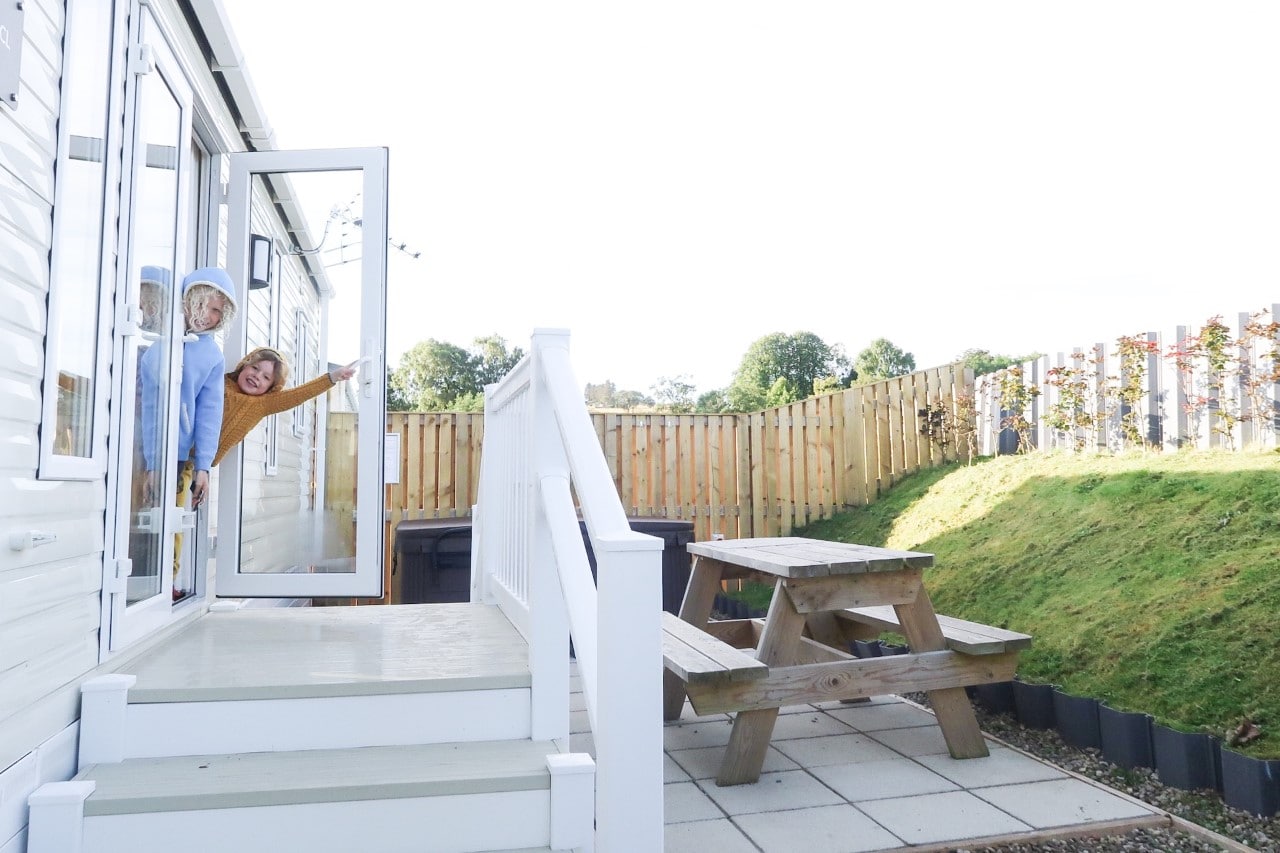 wood leisure deeside holiday park