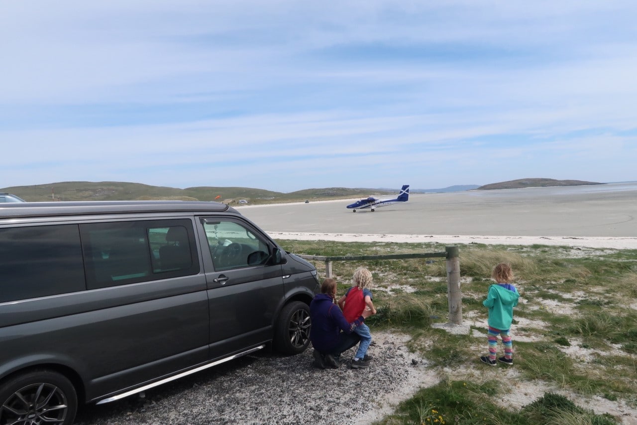 beach plane landing