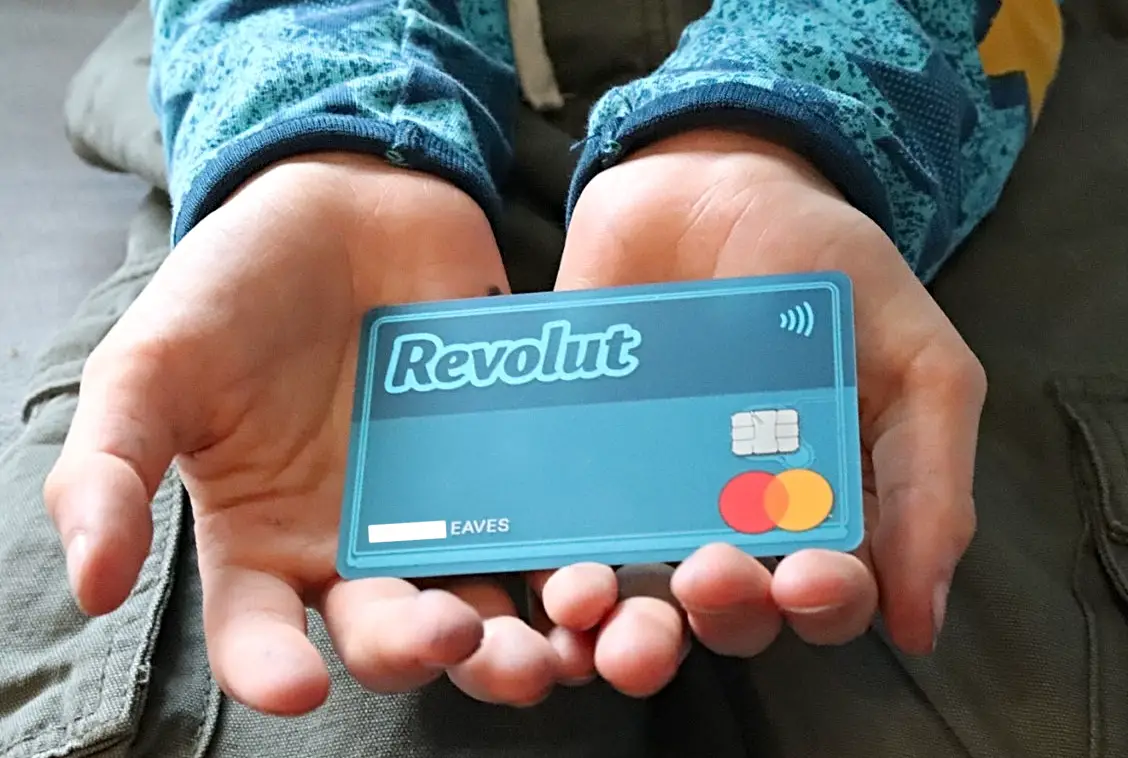 Revolut menos 18