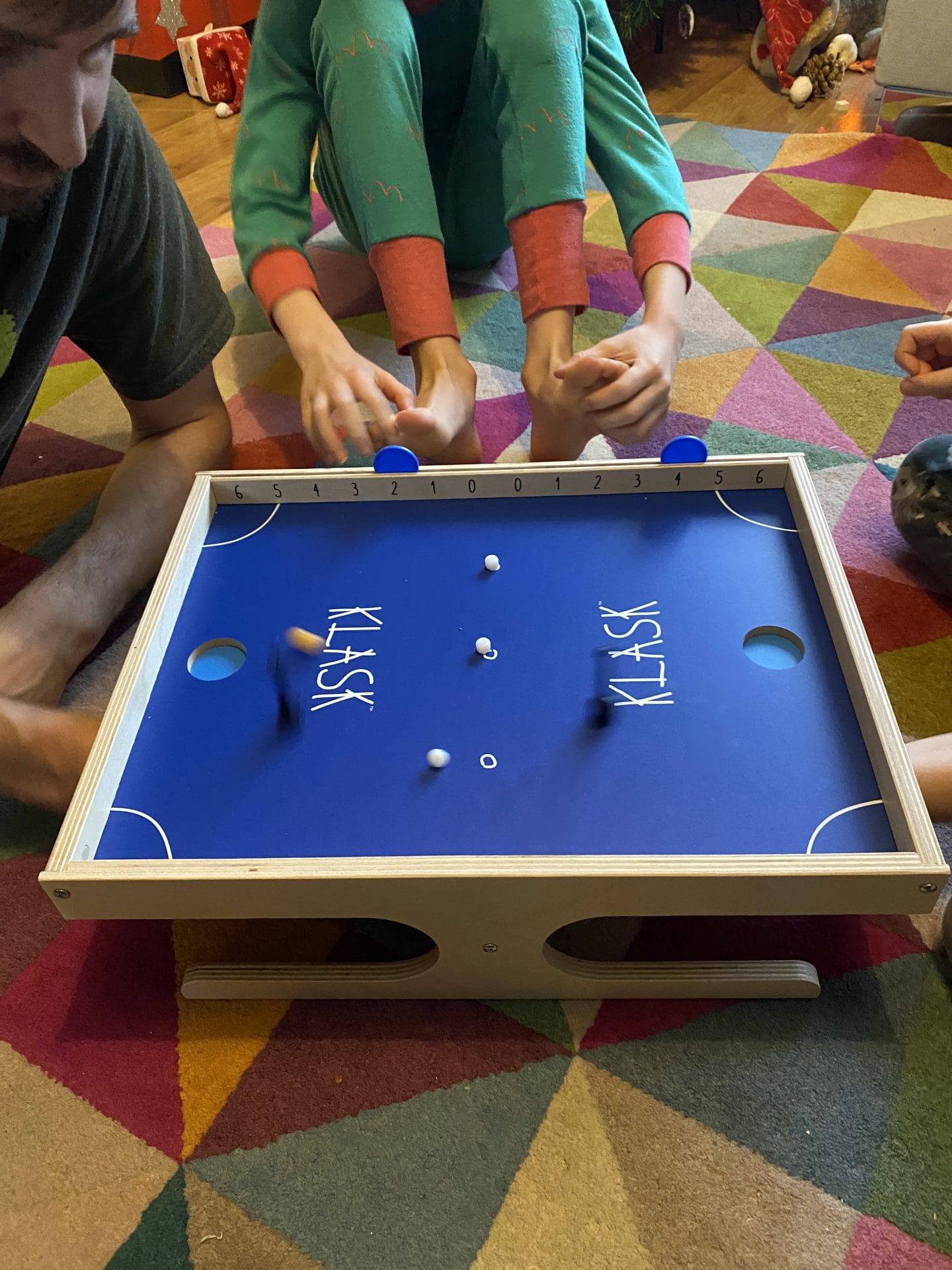 Klask board game