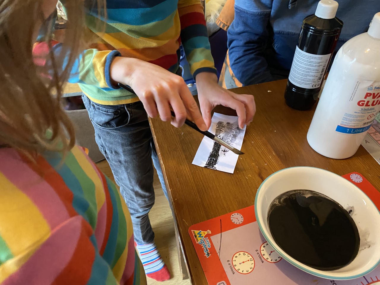 children STEM science treasure hunt