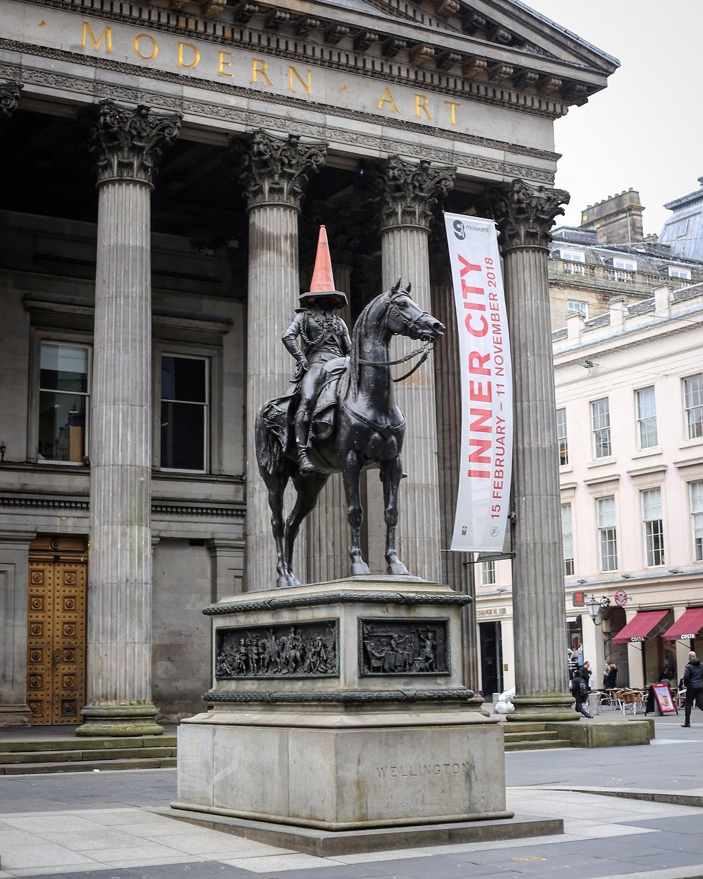 GOMA and duke of Wellington statue