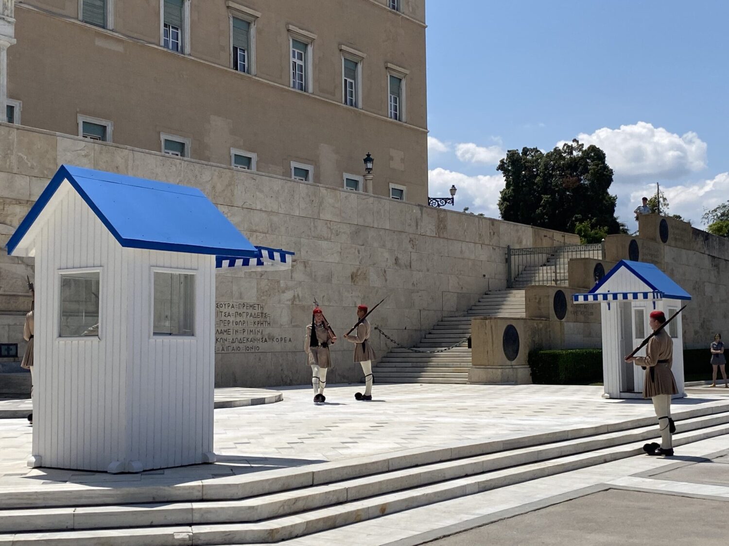 Tomb of the Unknown soldier Athens