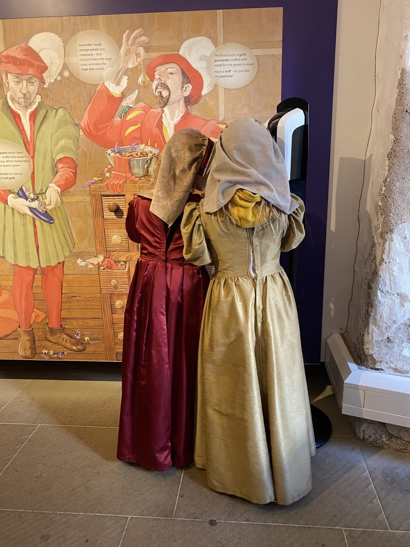 Children dressed in medieval outfits at Stirling Castle