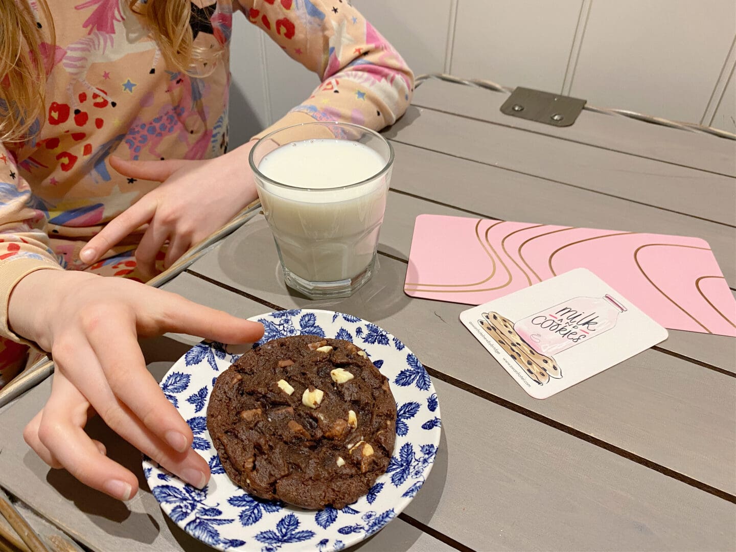 Child with milk and cookies at the Swan hotel