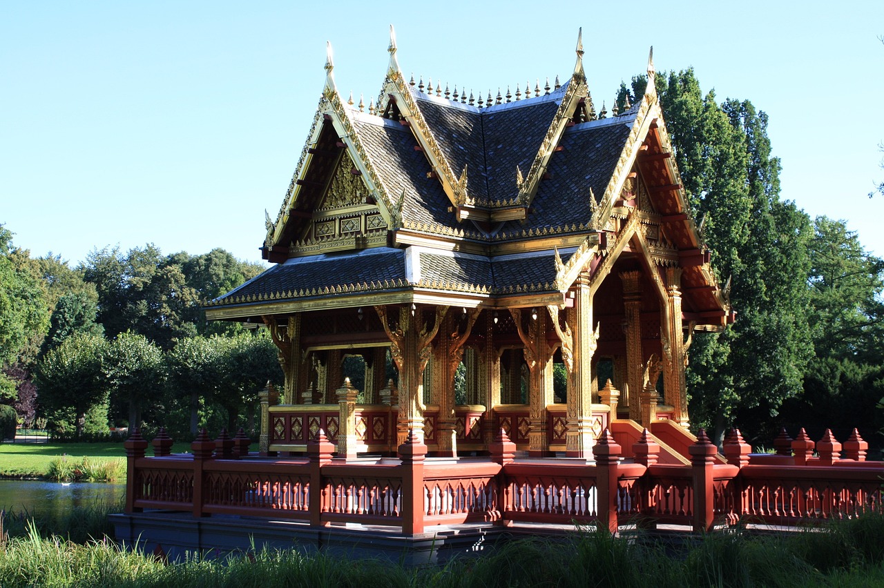 Hamburg zoo pavilion