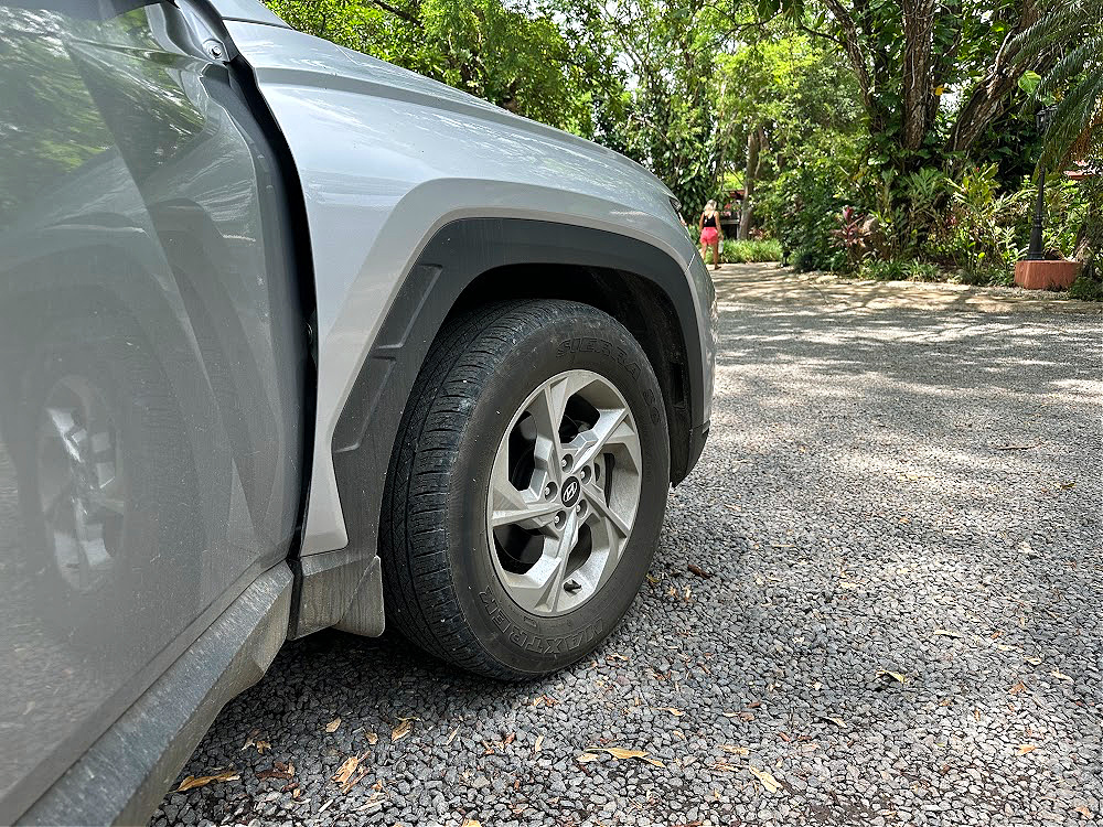 Car wheel Hyundai tucson
